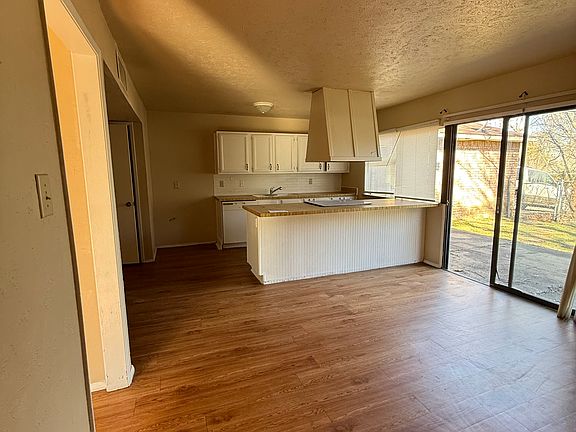 4th image of 602 Tara Dr