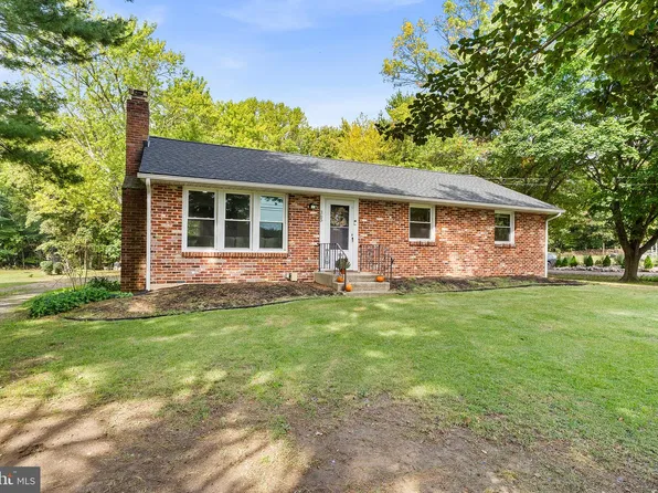 365 Mannington Yorketown Rd, Woodstown, NJ 08098