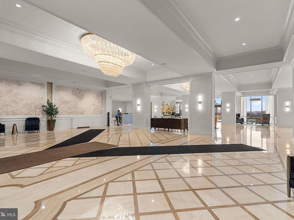 1st image of 5225 Pooks Hill Rd APT A24s