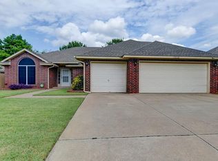 17512 Copper Creek Dr, Edmond, OK 73012