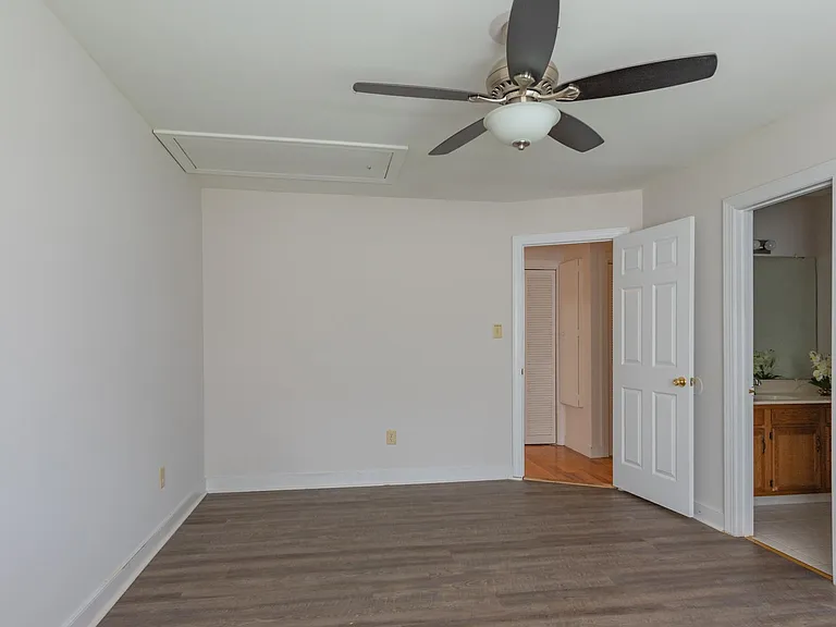 12922 Copperas Ln — Photo 12