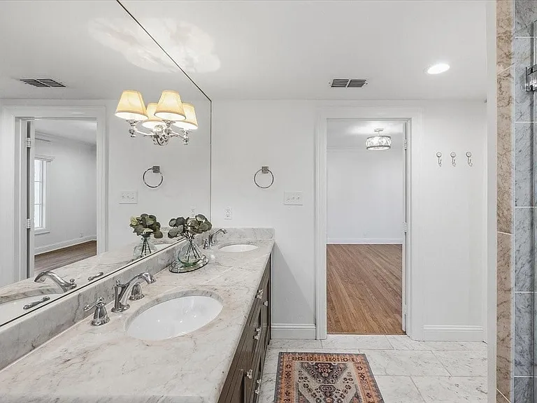 329 Eastwood Ave — Photo 28