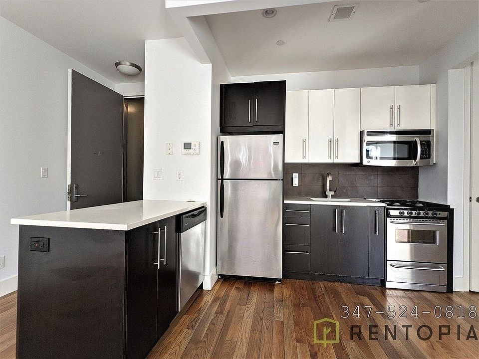 1st image of 114 Seigel St #4C