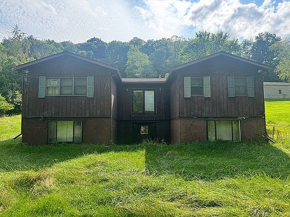 3rd image of 396 Valley View Rd
