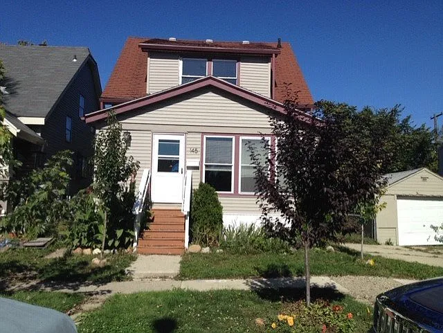 145 E Bennett
