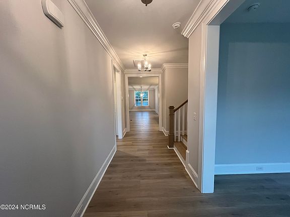 4th image of 3719 Mason Port Drive #82