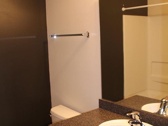 5th image of 4946 Evergreen Dr N Unit 8