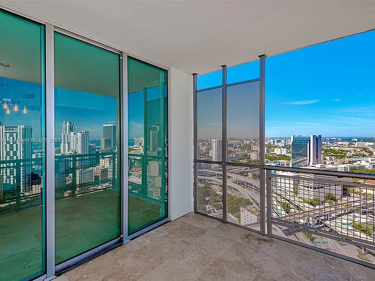 350 S Miami Ave #3711 — Photo 11