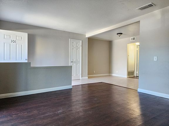3rd image of 810 S Anaheim Blvd APT 101