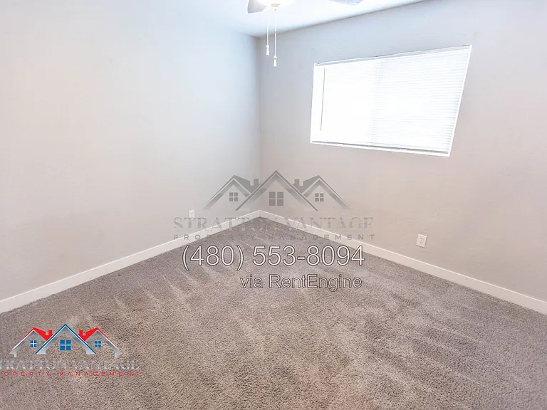 2732 E Michigan Ave — Photo 11