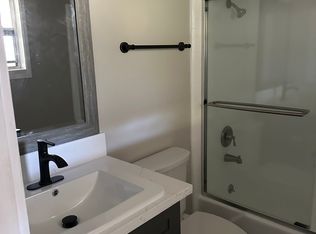533 W Queen St APT 6, Inglewood, CA 90301