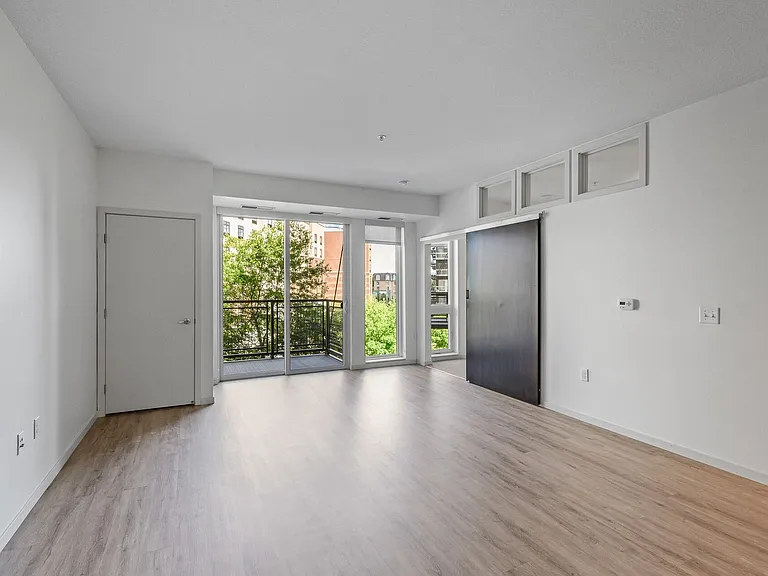 The Flats at West End — Photo 94