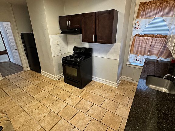 5th image of 61 S Munn Ave APT 307