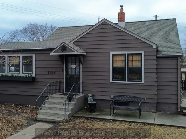 1156 S Greenwich St, Grand Island, NE 68801