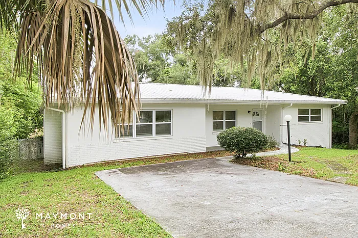 1406 Eden Dr