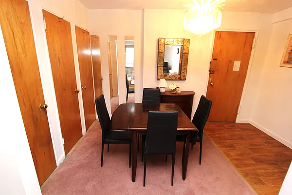 Sold by Superior Realty Service | media 2