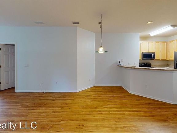 5th image of 3884 Summer Grove Way Unit 79