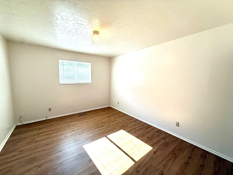 4777 S 1800 W #2 — Photo 10