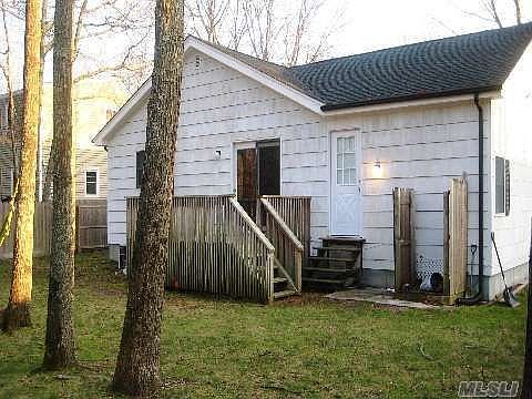 2nd image of 13 Fordham Dr