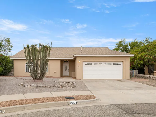 2203 Dakota Dr, Las Cruces, NM 88011