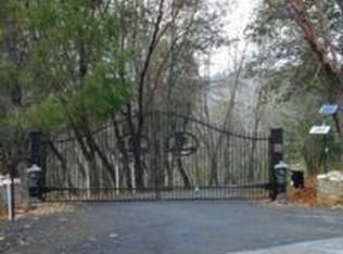 474 Crystal Springs Rd, Grants Pass, OR 97527