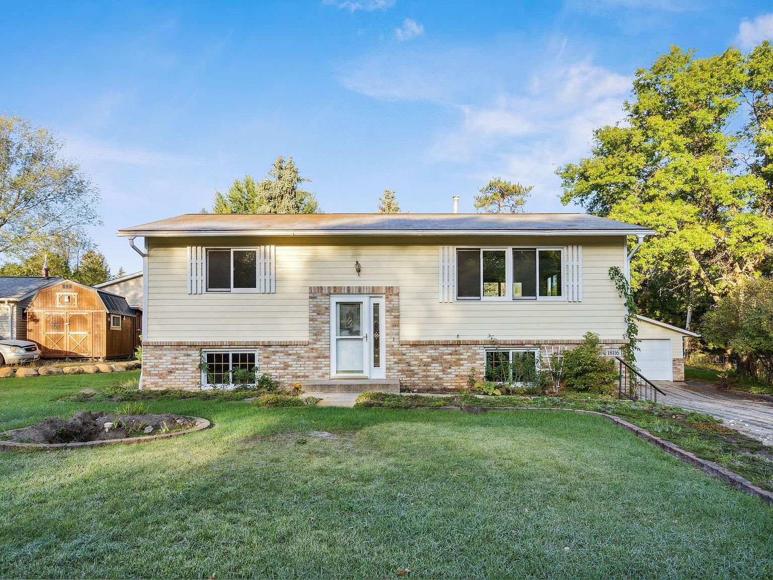 18116 Deerwood Ln NE, East Bethel, MN 55092 Zillow