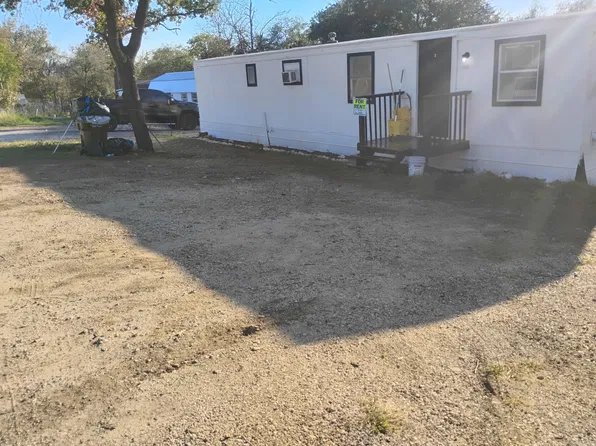 23821 Campbellton Rd #1, San Antonio, TX 78264
