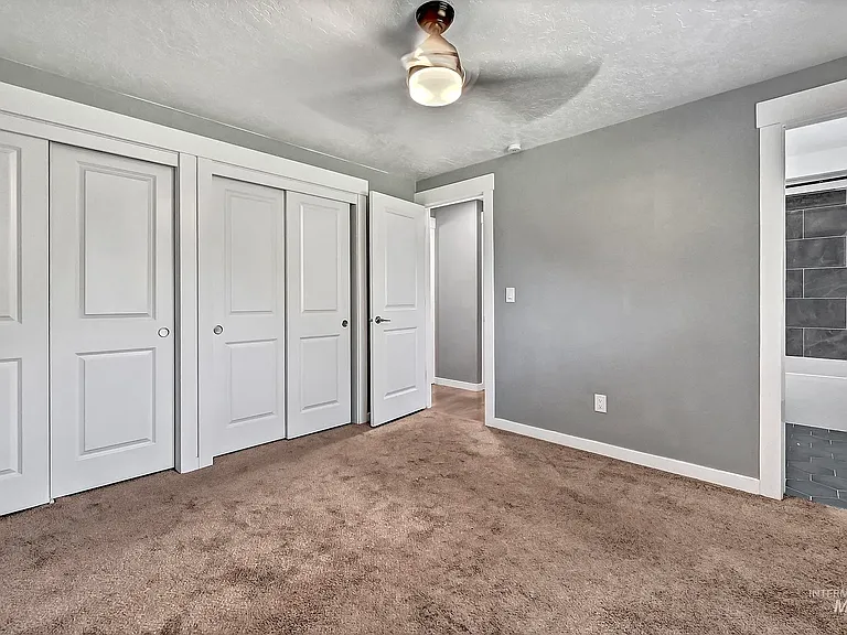 10818 W Marlinwood Dr — Photo 18