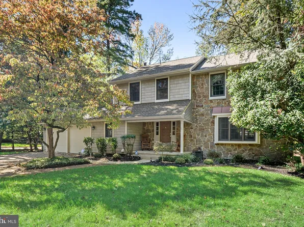 43 Battery Hill Dr, Voorhees, NJ 08043