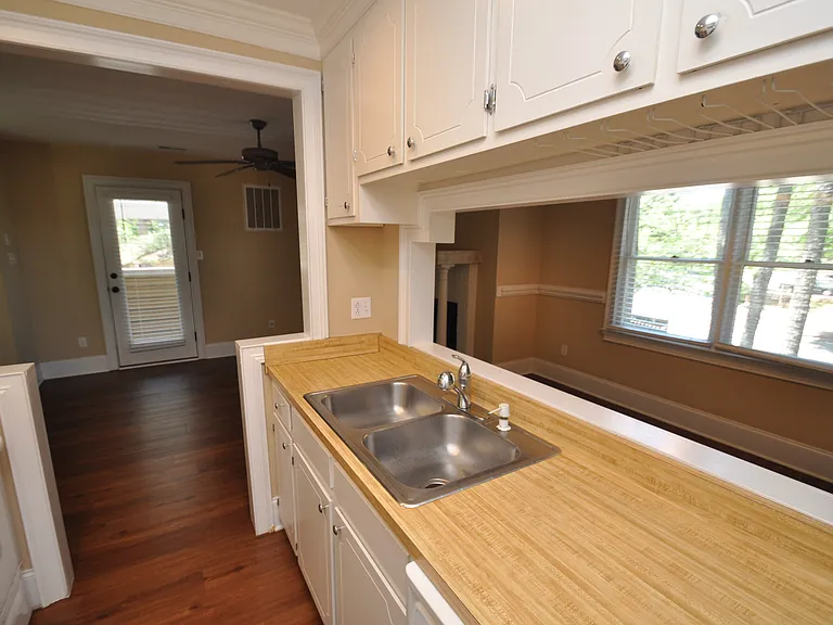 3209 Mill Run — Photo 10