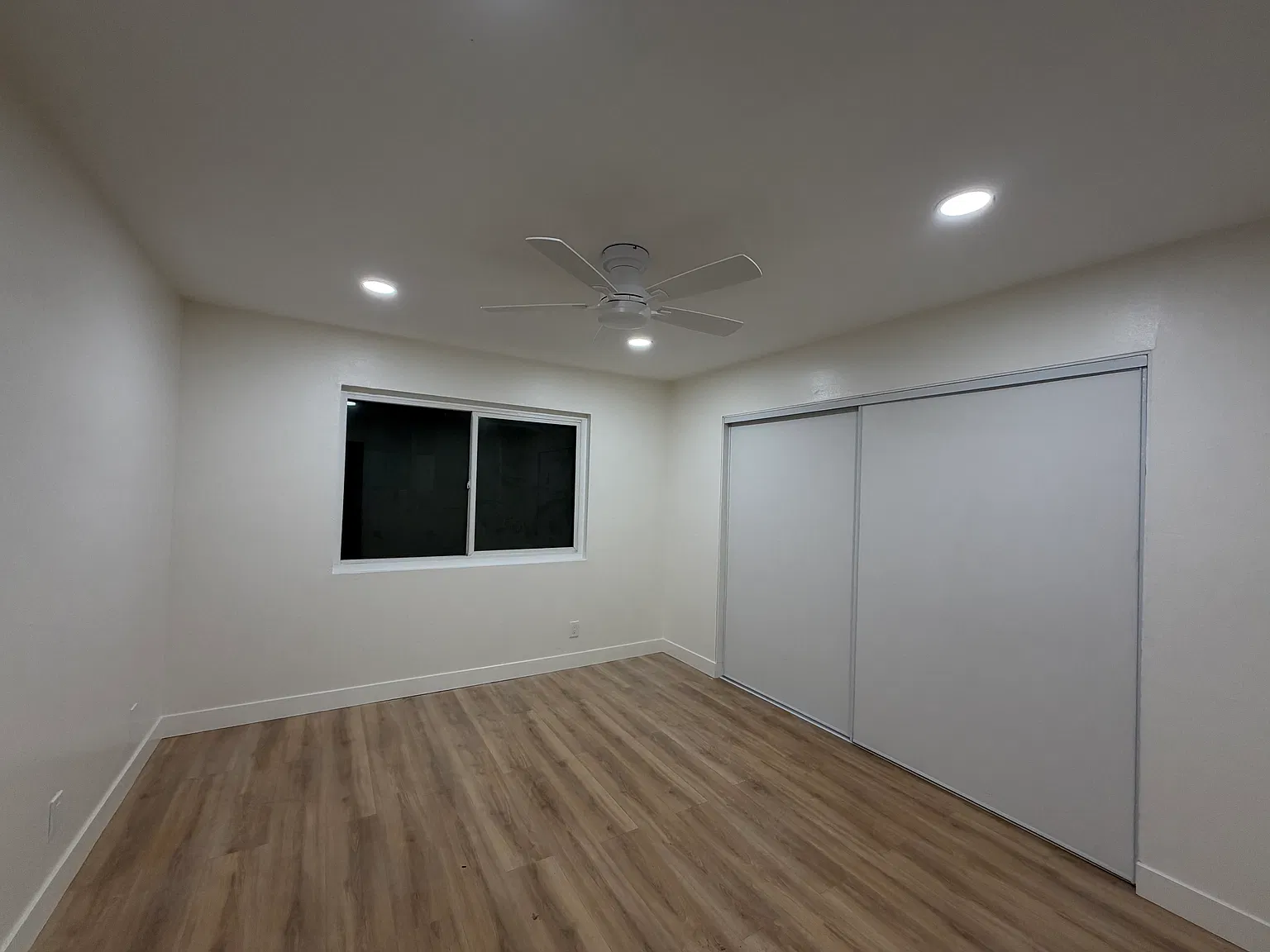 2 bed, 1203 sqft, $2,600 — Photo 3