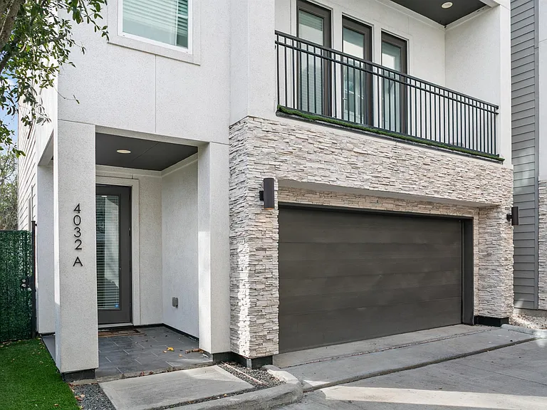 4032 Buck St #A — Photo 1