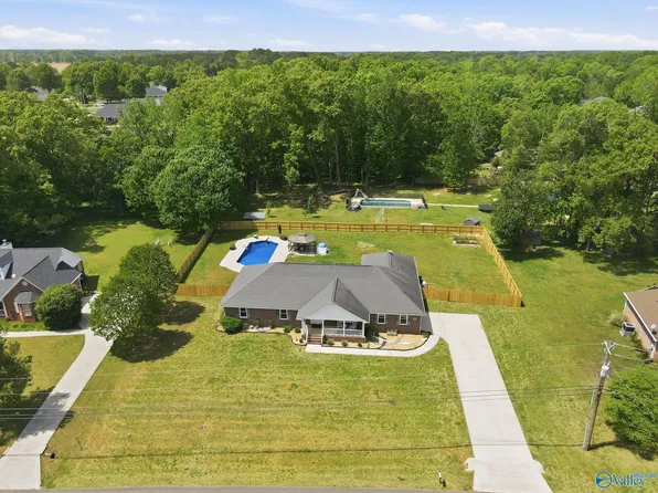 148 Whitt Haven Dr, Toney, AL 35773