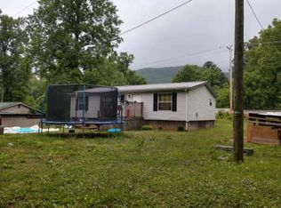 2855 Catawba Valley Dr, Salem, VA 24153
