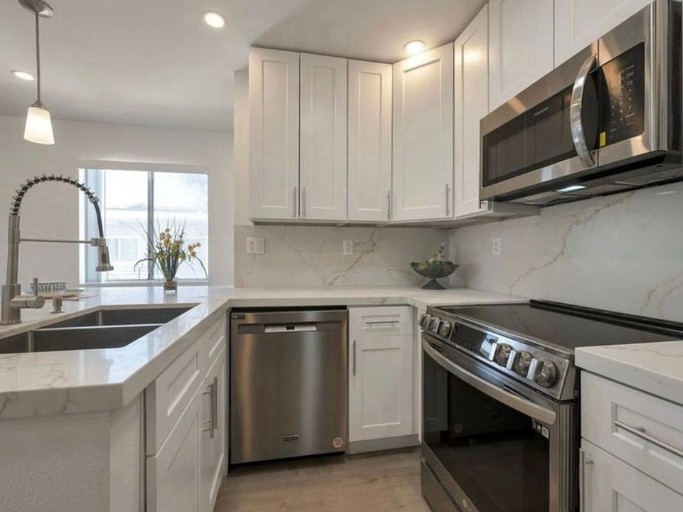 1st image of 4541 Texas St APT 9