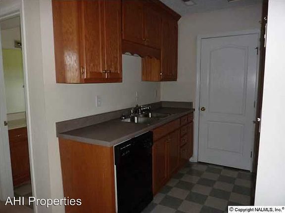 3rd image of 6971 Wall Triana Hwy