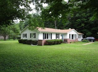 10 Meadow Ln, Morris, NY 13808
