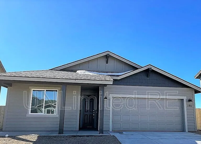 11851 Pegasus Rd — Photo 2