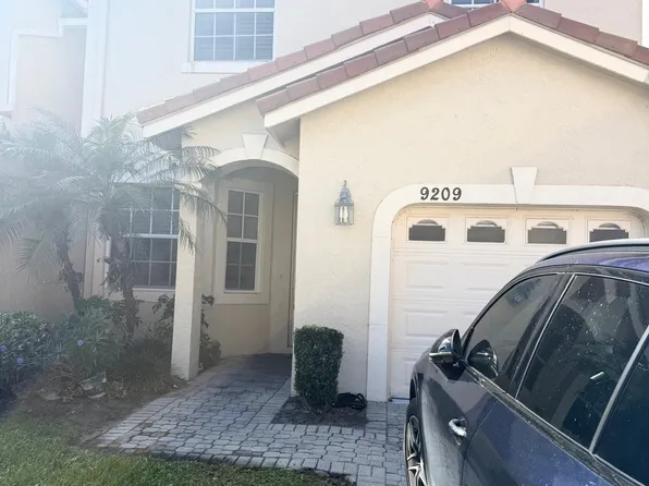9209 Wentworth Ln, Port Saint Lucie, FL 34986
