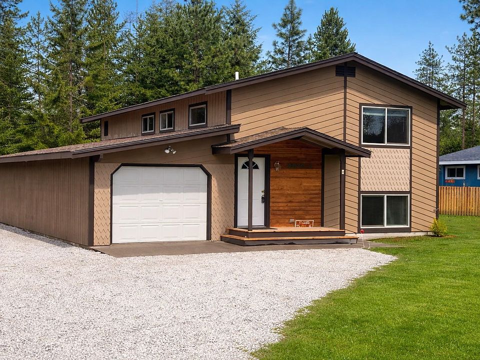1st image of 4020A Maple St