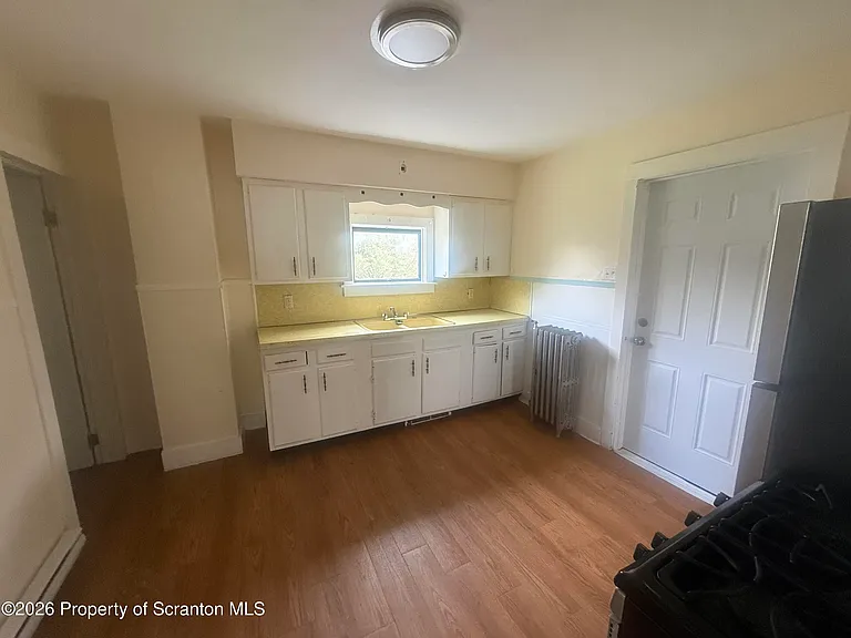 310 21st Ave #2 — Photo 3