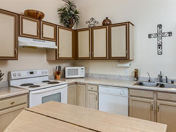 5th image of 6561 Calle Verde