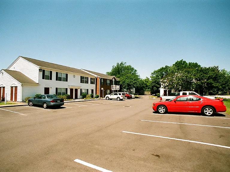 1941 Kecoughtan Rd #C — Photo 23