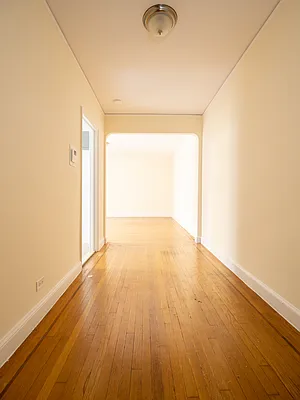 Rented by City Connections Realty | media 9