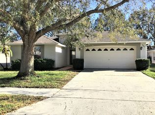 882 Grand Hughey Ct, Apopka, FL 32712