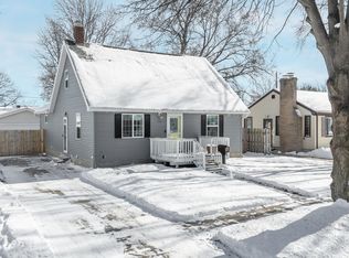 1737 11th Ave, Green Bay, WI 54304