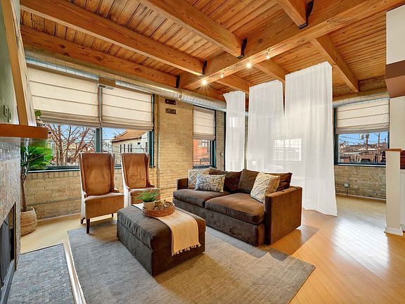5th image of 3201 N Ravenswood Ave APT 207