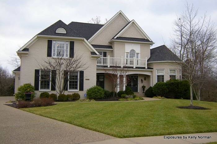 1702 Mayfair Circle