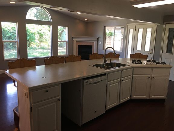 5th image of 7119 S Susan Way