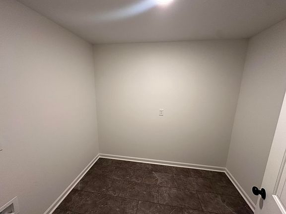 4th image of 2508 Hollington Drive